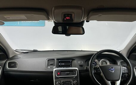 Volvo V60 I, 2012 год, 1 289 000 рублей, 17 фотография