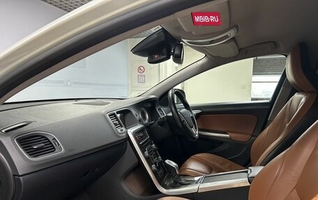 Volvo V60 I, 2012 год, 1 289 000 рублей, 15 фотография