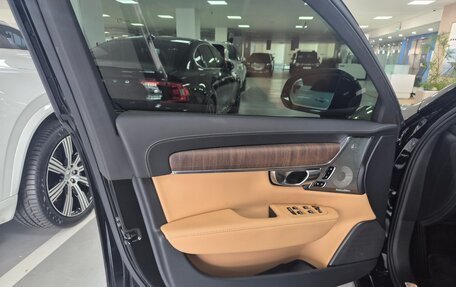 Volvo S90 II рестайлинг, 2024 год, 5 550 000 рублей, 12 фотография