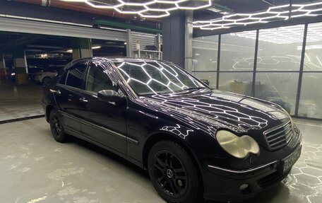 Mercedes-Benz C-Класс, 2006 год, 630 000 рублей, 21 фотография