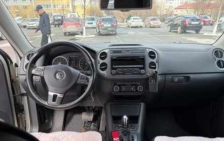 Volkswagen Tiguan I, 2015 год, 2 180 000 рублей, 5 фотография