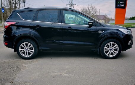 Ford Kuga III, 2017 год, 1 690 000 рублей, 4 фотография