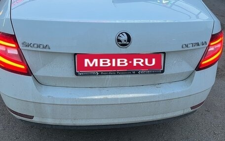 Skoda Octavia, 2018 год, 1 950 000 рублей, 3 фотография