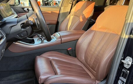 BMW X5, 2019 год, 6 299 000 рублей, 14 фотография