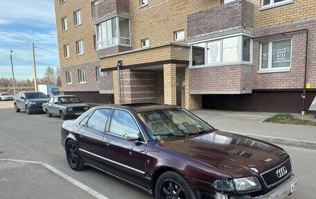 Audi A8, 1997 год, 400 000 рублей, 1 фотография