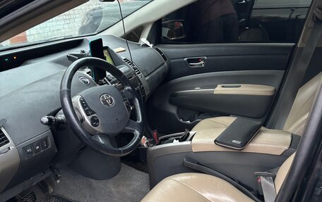 Toyota Prius, 2008 год, 750 000 рублей, 12 фотография