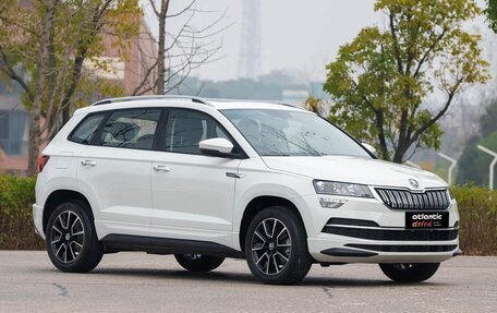 Skoda Karoq I, 2023 год, 2 490 000 рублей, 3 фотография