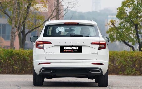 Skoda Karoq I, 2023 год, 2 490 000 рублей, 5 фотография