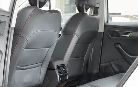 Skoda Karoq I, 2023 год, 2 490 000 рублей, 12 фотография