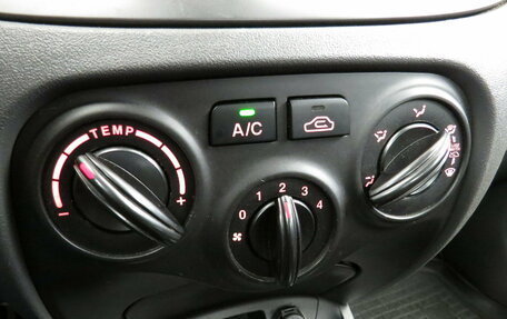 KIA Rio II, 2010 год, 595 000 рублей, 9 фотография