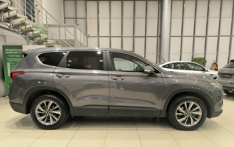 Hyundai Santa Fe III рестайлинг, 2018 год, 3 230 000 рублей, 5 фотография