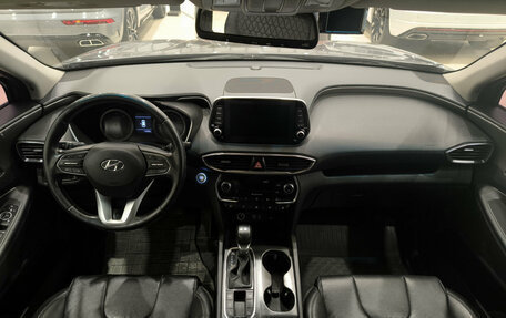 Hyundai Santa Fe III рестайлинг, 2018 год, 3 230 000 рублей, 17 фотография