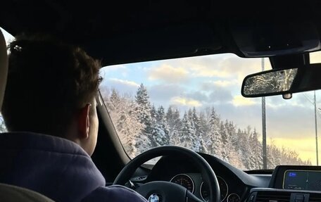 BMW 3 серия, 2015 год, 1 950 000 рублей, 9 фотография