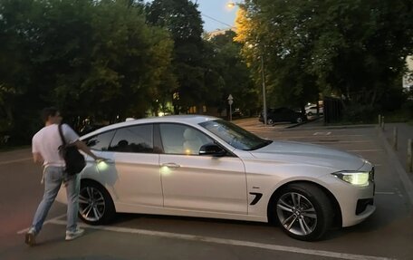 BMW 3 серия, 2015 год, 1 950 000 рублей, 4 фотография