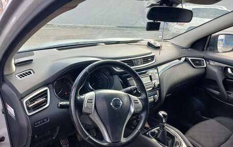 Nissan Qashqai, 2017 год, 1 620 000 рублей, 5 фотография