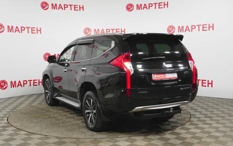 Mitsubishi Pajero Sport III рестайлинг, 2017 год, 2 928 000 рублей, 7 фотография