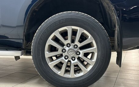 Toyota Land Cruiser Prado 150 рестайлинг 2, 2017 год, 5 125 000 рублей, 19 фотография