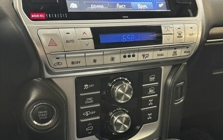 Toyota Land Cruiser Prado 150 рестайлинг 2, 2017 год, 5 125 000 рублей, 15 фотография