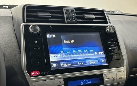 Toyota Land Cruiser Prado 150 рестайлинг 2, 2017 год, 5 125 000 рублей, 14 фотография