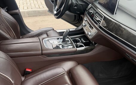 BMW 7 серия, 2018 год, 3 800 000 рублей, 10 фотография