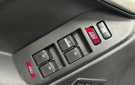 Toyota Land Cruiser Prado 150 рестайлинг 2, 2017 год, 5 125 000 рублей, 16 фотография