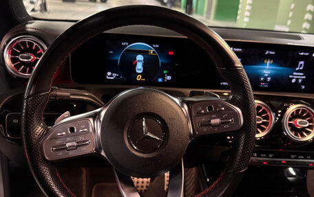 Mercedes-Benz CLA, 2019 год, 3 000 000 рублей, 8 фотография