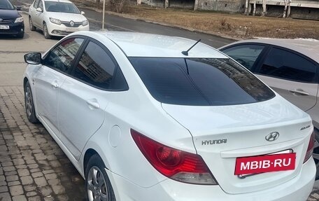 Hyundai Solaris II рестайлинг, 2012 год, 560 000 рублей, 7 фотография