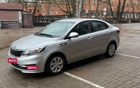 KIA Rio III рестайлинг, 2015 год, 550 000 рублей, 2 фотография