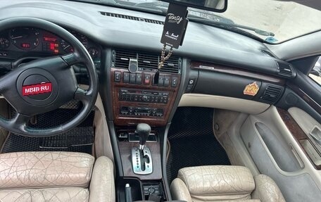 Audi A8, 1997 год, 400 000 рублей, 7 фотография