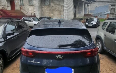 KIA Sportage IV рестайлинг, 2018 год, 1 800 000 рублей, 4 фотография