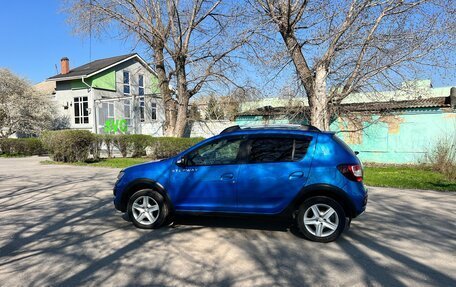 Renault Sandero II рестайлинг, 2017 год, 1 140 000 рублей, 2 фотография