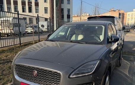 Jaguar E-Pace, 2019 год, 3 150 000 рублей, 3 фотография