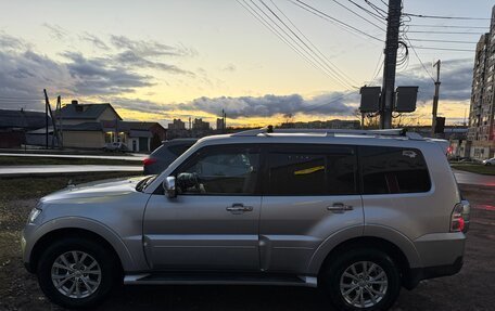 Mitsubishi Pajero IV, 2007 год, 1 700 000 рублей, 3 фотография