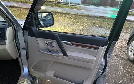Mitsubishi Pajero IV, 2007 год, 1 700 000 рублей, 31 фотография