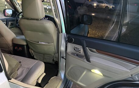 Mitsubishi Pajero IV, 2007 год, 1 700 000 рублей, 30 фотография