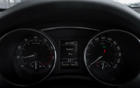 Skoda Superb III рестайлинг, 2011 год, 990 000 рублей, 11 фотография