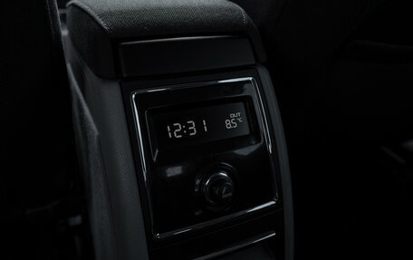 Skoda Superb III рестайлинг, 2011 год, 990 000 рублей, 13 фотография