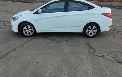 Hyundai Solaris II рестайлинг, 2015 год, 880 000 рублей, 1 фотография