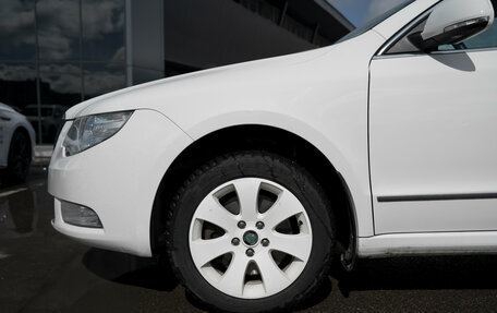 Skoda Superb III рестайлинг, 2011 год, 990 000 рублей, 20 фотография