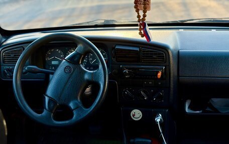 Volkswagen Passat B4, 1995 год, 180 000 рублей, 10 фотография