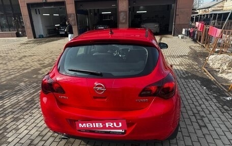 Opel Astra J, 2010 год, 695 000 рублей, 4 фотография