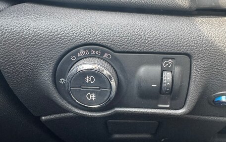 Opel Astra J, 2010 год, 695 000 рублей, 16 фотография