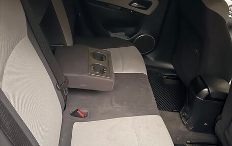 Chevrolet Cruze II, 2012 год, 920 000 рублей, 7 фотография