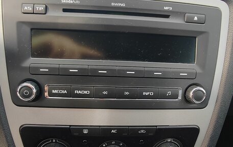 Skoda Octavia, 2011 год, 980 000 рублей, 8 фотография