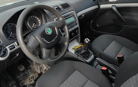 Skoda Octavia, 2011 год, 980 000 рублей, 9 фотография