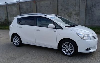 Toyota Verso I, 2011 год, 1 100 000 рублей, 1 фотография