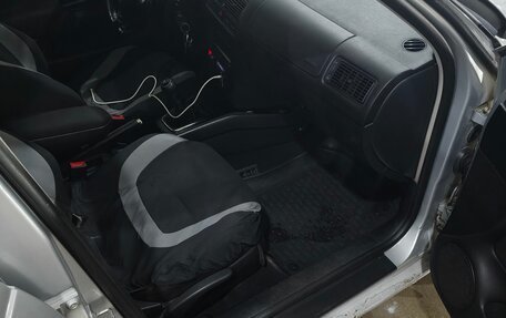 Volkswagen Golf IV, 2001 год, 270 000 рублей, 8 фотография