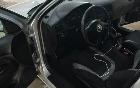 Volkswagen Golf IV, 2001 год, 270 000 рублей, 9 фотография