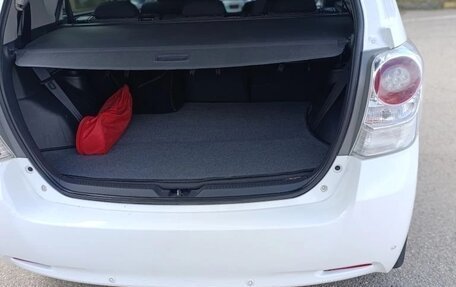 Toyota Verso I, 2011 год, 1 100 000 рублей, 5 фотография