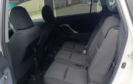 Toyota Verso I, 2011 год, 1 100 000 рублей, 6 фотография